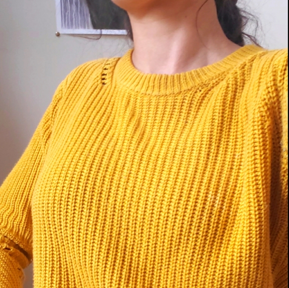 Mustard knit sweater - Picture 2 of 6